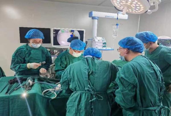 得荣县：医疗人才“组团式”帮扶助力人才振兴